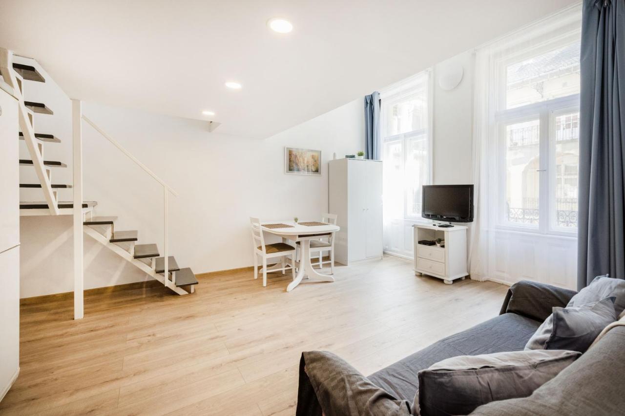 V12 Apartments 부다페스트 외부 사진